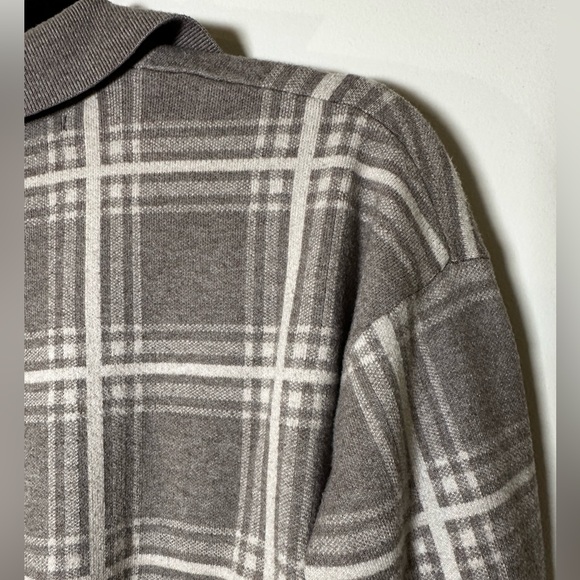 Max Studio Sweater - Picture 3 of 5